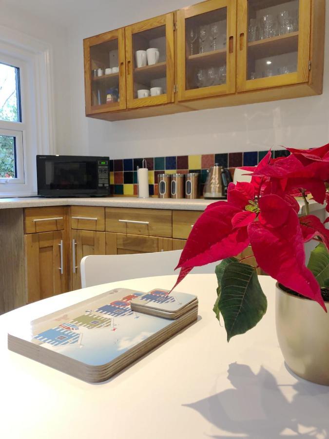 Summer Breeze. 3-Bed Apartment Close To The Beach Bournemouth Buitenkant foto