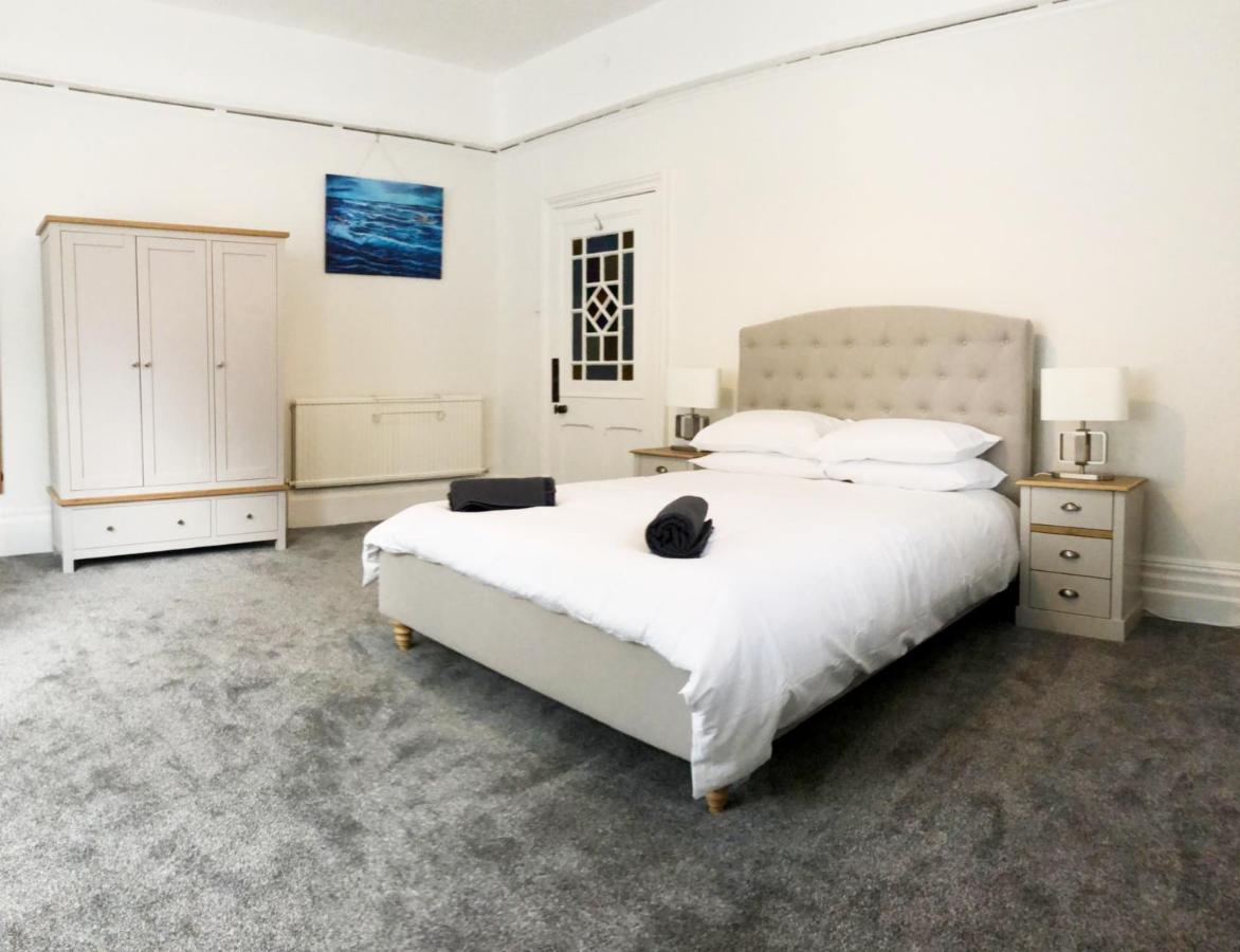 Summer Breeze. 3-Bed Apartment Close To The Beach Bournemouth Buitenkant foto