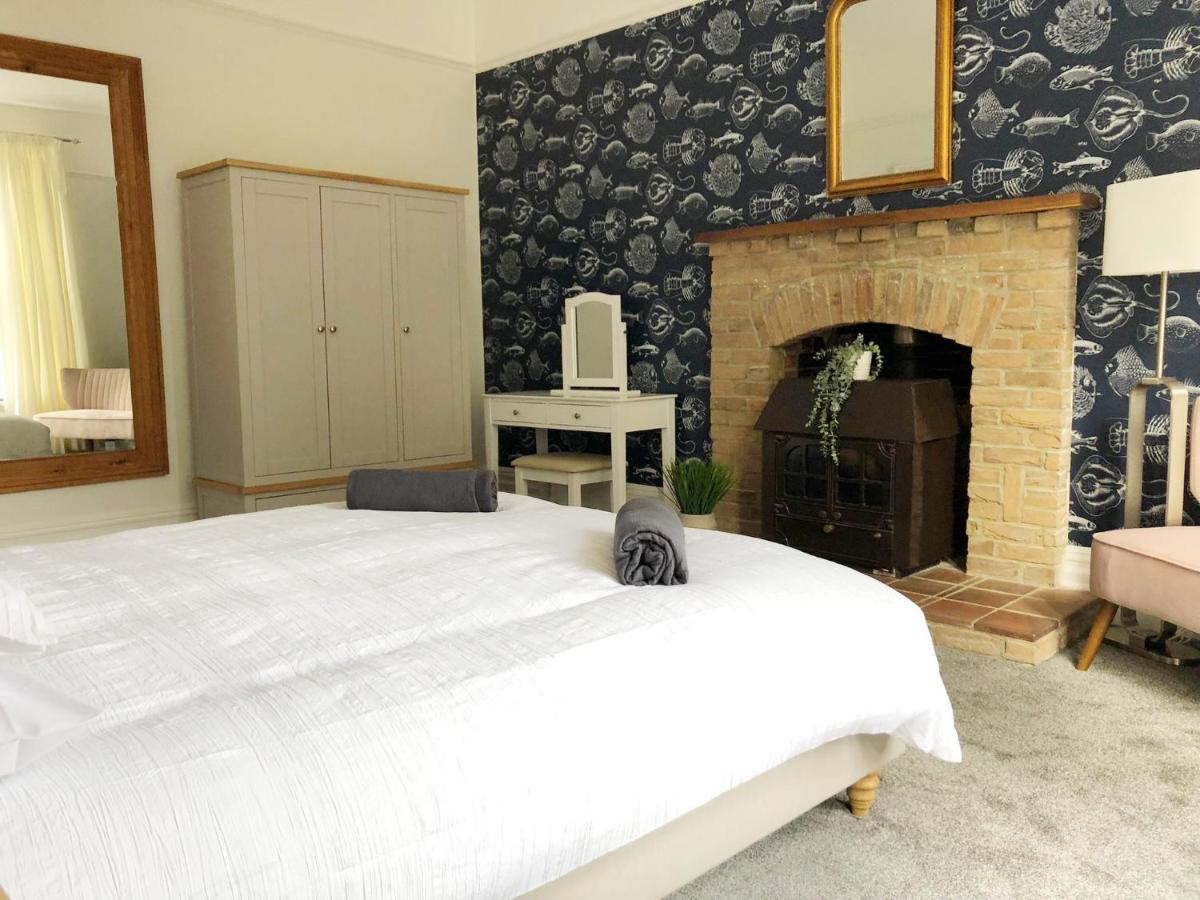 Summer Breeze. 3-Bed Apartment Close To The Beach Bournemouth Buitenkant foto